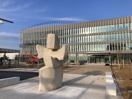 Dépose et rénovation d'oeuvre d'art en pierre