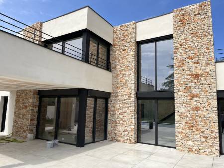 Construction d'une villa à Nimes dans le Gard